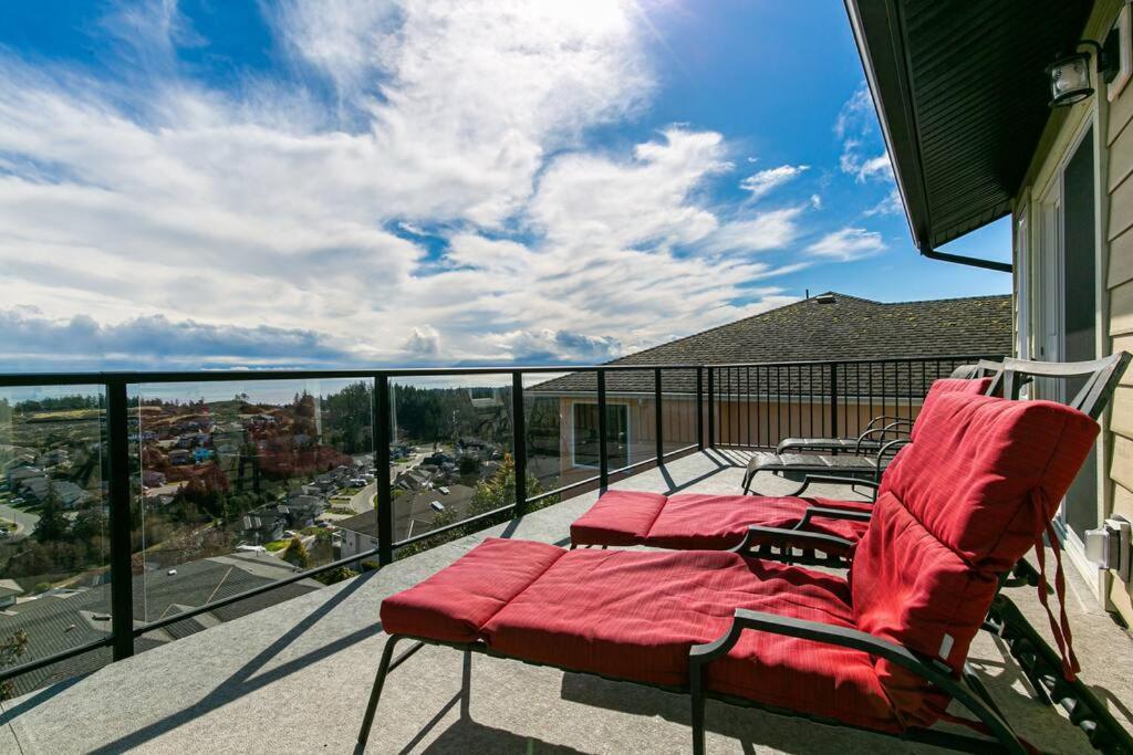 Appartement Eagle'S View Penthouse à Victoria Extérieur photo