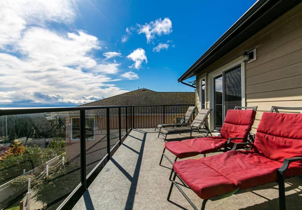 Appartement Eagle'S View Penthouse à Victoria Extérieur photo