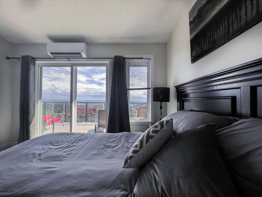 Appartement Eagle'S View Penthouse à Victoria Extérieur photo